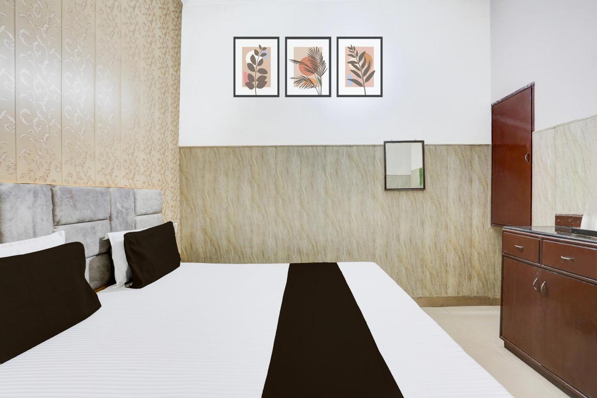 Hotel O Vk Palace 아그라 외부 사진
